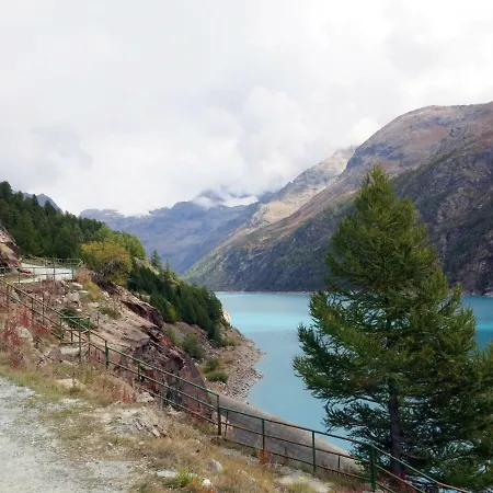 Locazione Turistica Gran Combin * Valpelline